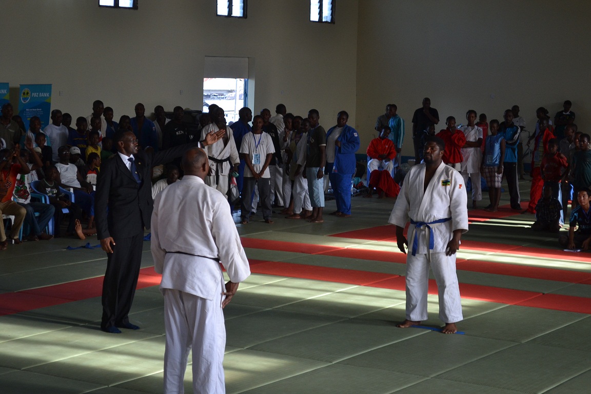 THE RESULT OF ZANZIBAR -THE 7TH EAST AFRICA JUDO CHAMPIONSHIP～東アフリカ柔道大会結果ザンジバル_a0088841_2250647.jpg