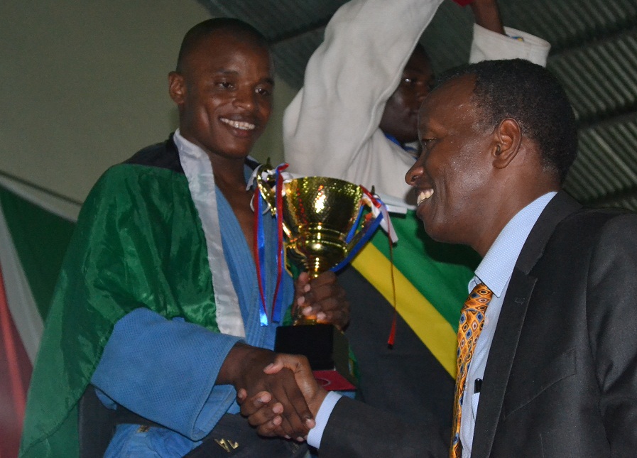 THE RESULT OF ZANZIBAR -THE 7TH EAST AFRICA JUDO CHAMPIONSHIP～東アフリカ柔道大会結果ザンジバル_a0088841_2313196.jpg