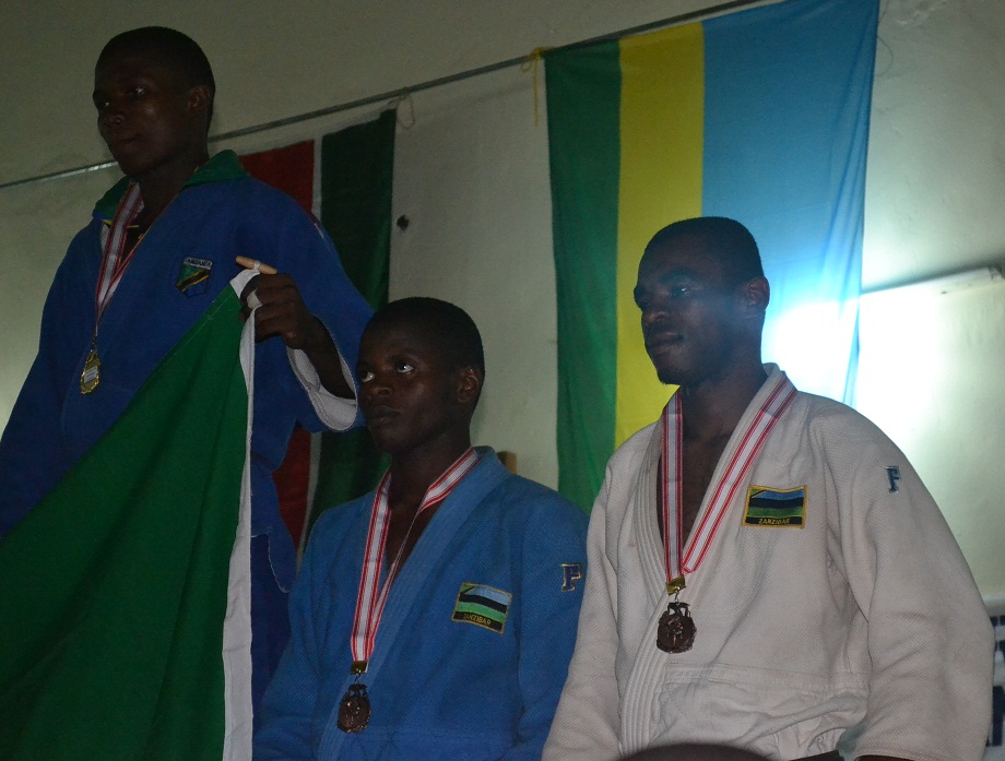 THE RESULT OF ZANZIBAR -THE 7TH EAST AFRICA JUDO CHAMPIONSHIP～東アフリカ柔道大会結果ザンジバル_a0088841_23183743.jpg