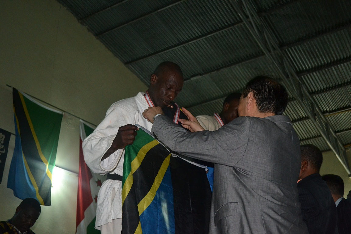 THE RESULT OF ZANZIBAR -THE 7TH EAST AFRICA JUDO CHAMPIONSHIP～東アフリカ柔道大会結果ザンジバル_a0088841_23194735.jpg