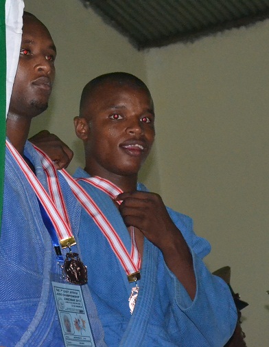 THE RESULT OF ZANZIBAR -THE 7TH EAST AFRICA JUDO CHAMPIONSHIP～東アフリカ柔道大会結果ザンジバル_a0088841_2319578.jpg