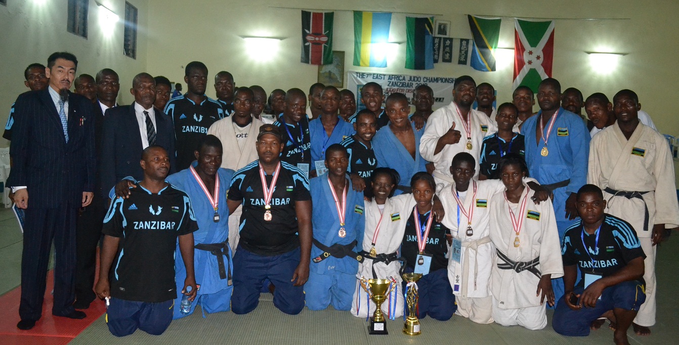 THE RESULT OF ZANZIBAR -THE 7TH EAST AFRICA JUDO CHAMPIONSHIP～東アフリカ柔道大会結果ザンジバル_a0088841_23253374.jpg