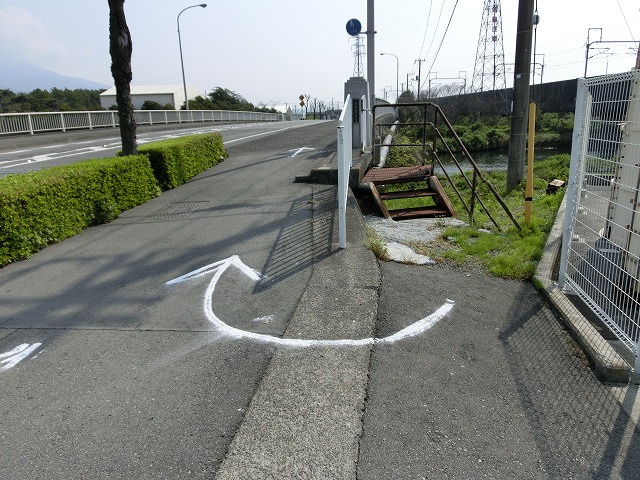 何とか天気よ持ってくれ! 田宿川・滝川・沼川「お花見ウォーク」_f0141310_7334527.jpg