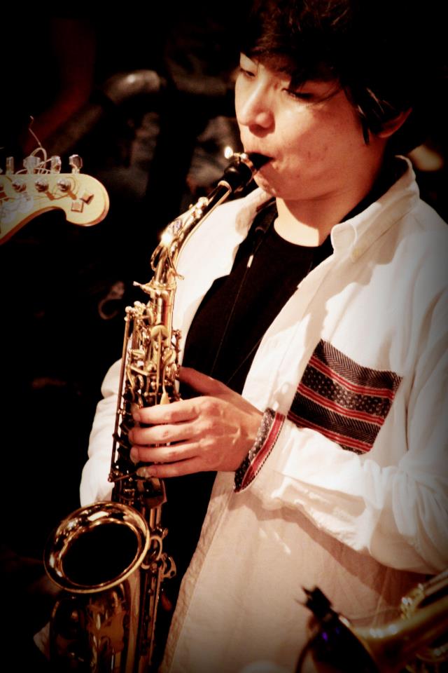 アルト サックス奏者の松井宏樹マジかっこいい ギタリスト加藤一平のブログ