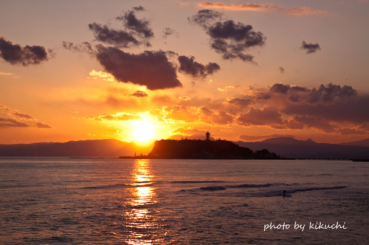 七里ヶ浜と夕日_c0186045_850159.jpg