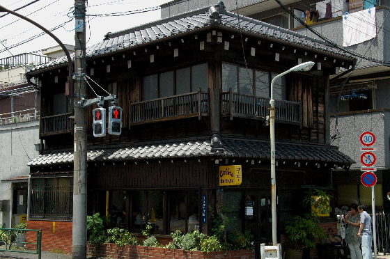 そぞろ歩き 東京編 上野 谷中 その1 日本庭園的生活 そぞろ歩き 東京編 上野 谷中 その1 日本庭園的生活