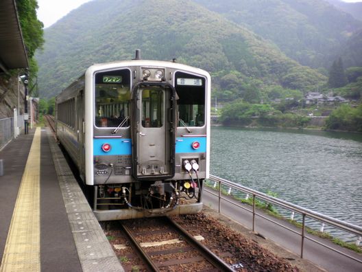 いとしの最南端鉄道　完結編（肥薩川線）_b0005281_19585316.jpg