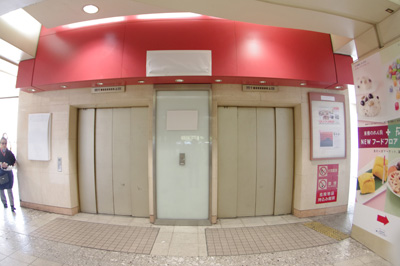 4月1日(月)の渋谷109前交差点_b0056983_1763542.jpg
