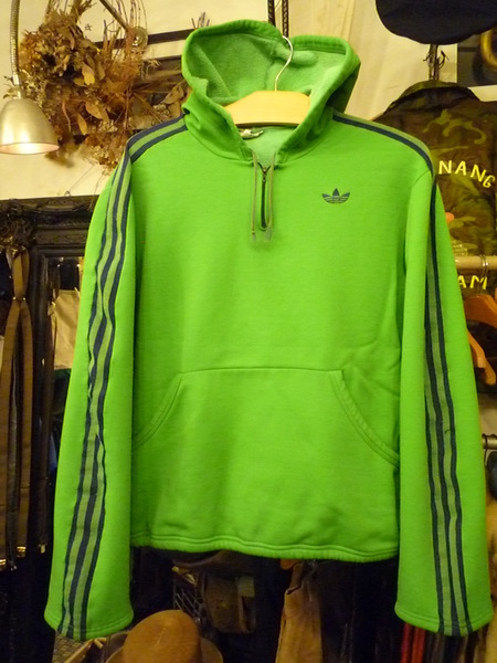 adidasそして・・・チャベス!(最後までちゃんと見てね)_f0180307_21375751.jpg