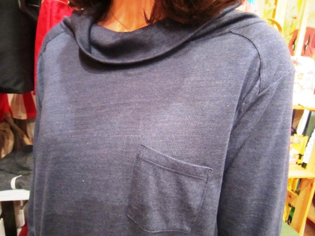 Americana \"OFF TURTLE TEE O/P\" ご紹介_f0191324_8374349.jpg