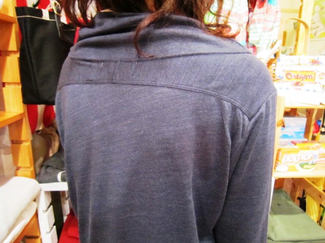 Americana \"OFF TURTLE TEE O/P\" ご紹介_f0191324_8374939.jpg