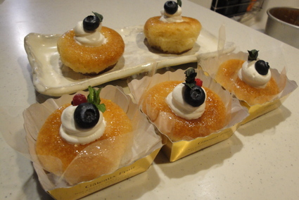 木曜日のケーキ_e0170128_10501753.jpg
