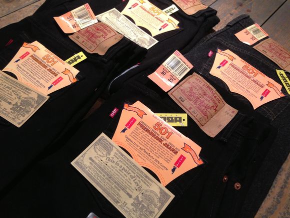 4月6日(土)大阪店スーペリア入荷!①デッドストックアイテム編!Made In USA Levi\'s 501!!(大阪アメ村店)_c0078587_20434951.jpg