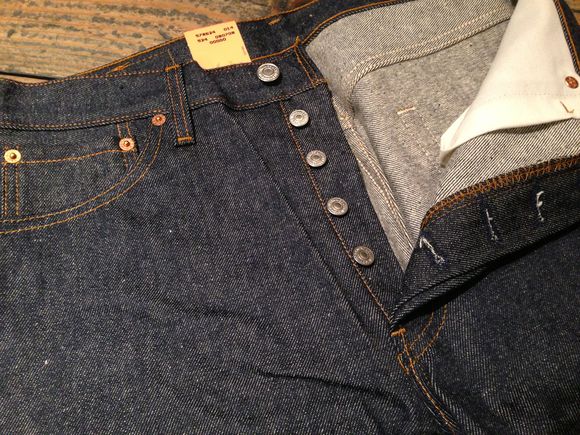 4月6日(土)大阪店スーペリア入荷!①デッドストックアイテム編!Made In USA Levi\'s 501!!(大阪アメ村店)_c0078587_2043579.jpg