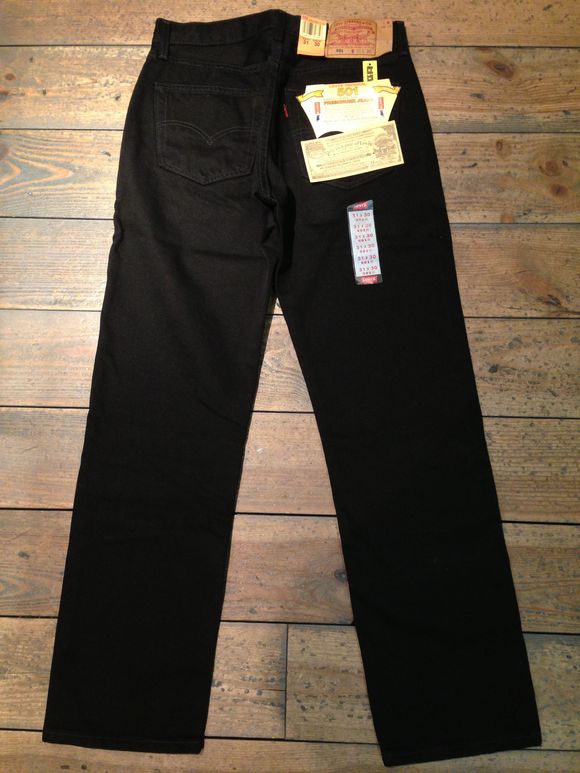 4月6日(土)大阪店スーペリア入荷!①デッドストックアイテム編!Made In USA Levi\'s 501!!(大阪アメ村店)_c0078587_2045026.jpg