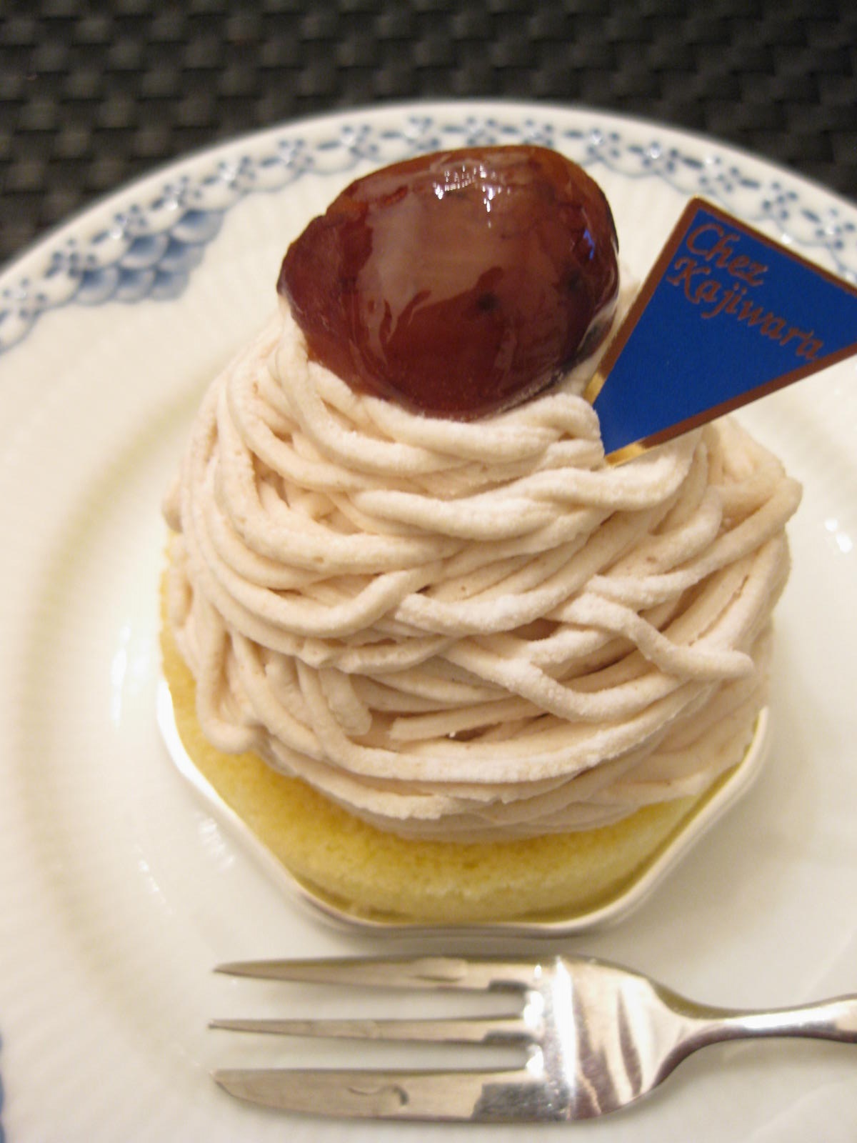 軽井沢の美味しいケーキ屋さん シェ カジワラ セレンディピティー ぴきょログ 軽井沢でぐーたら生活