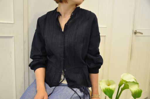 素材の着心地を感じて ・ ・ ・ =ARMEN=_b0110582_19415384.jpg