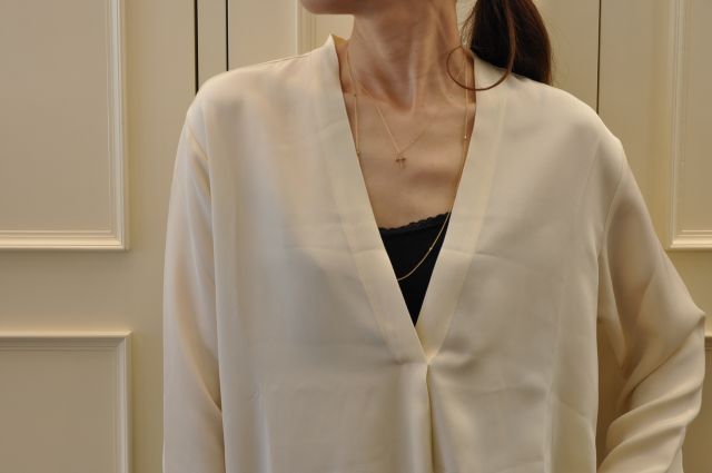 ロングシャツと言えば・・・ STUDIO NICHOLSON._b0110586_20515540.jpg