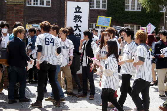 立教大学は本日入学式らしい 写真家 柿沼隆ブログ 立教大学は本日入学式らしい 写真家 柿沼隆ブログ