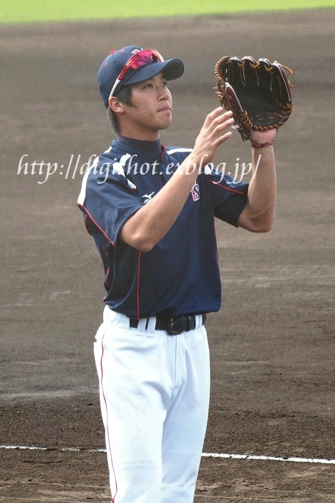 山田哲人選手 キャンプフォト2_e0222575_1734353.jpg