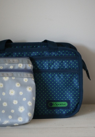 Lesportsac_d0113636_8483792.jpg