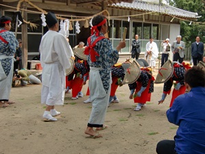 八幡奈多宮の御田植祭りがありました_a0234142_20211650.jpg