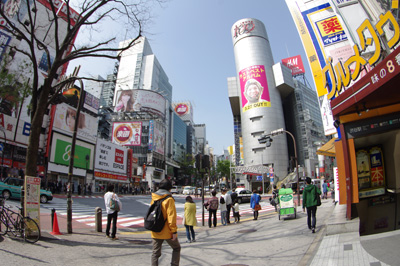 4月5日(金)の渋谷109前交差点_b0056983_1184915.jpg