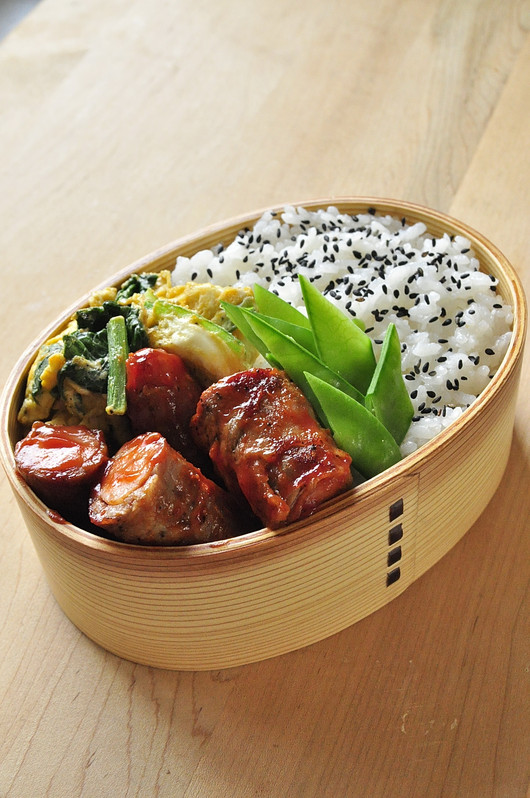 肉巻きウインナーのお弁当_b0171098_7561364.jpg