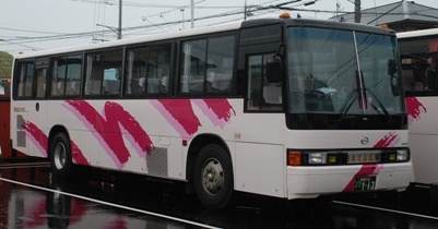 日本平自動車 日野P-HU276BA +日野車体_e0030537_13105283.jpg