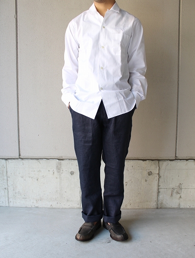 Sans limite サンリミット のブロードシャツ（小開衿シャツと