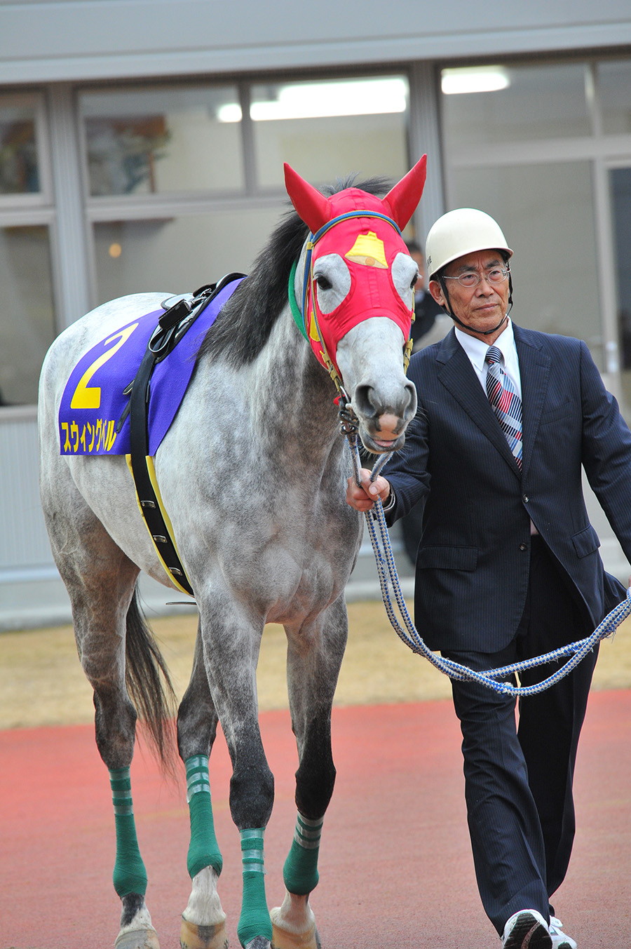 モー展を見ていたら塩田厩務員が御勇退なさるとか_a0112888_22593468.jpg