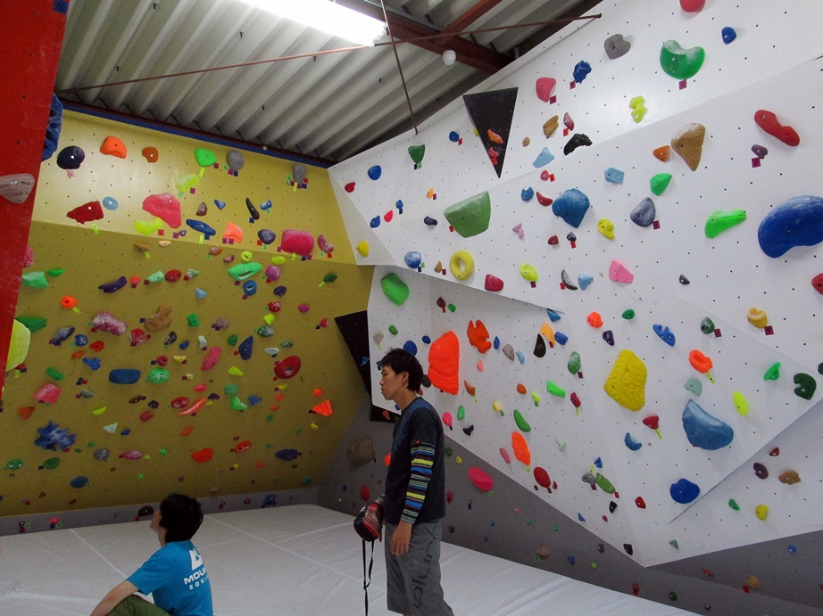 Bouldering gym・ROCKESTRA open !!_f0050226_0524670.jpg