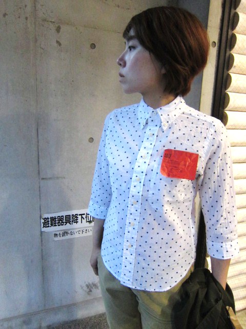 Kato BASIC ・・・ 名品!伝説!?に成りますかねェ。。。DOT 柄 7分袖 B/Dシャツ!★!_d0152280_1833846.jpg
