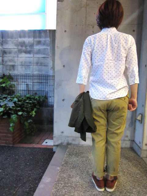 Kato BASIC ・・・ 名品!伝説!?に成りますかねェ。。。DOT 柄 7分袖 B/Dシャツ!★!_d0152280_1841155.jpg