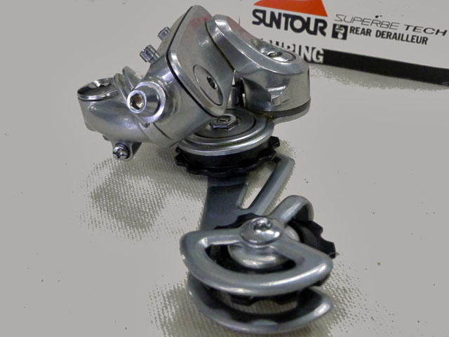 NOS SUNTOUR SUPERBE TECH リア変速機 : スポーツサイクル NOS SUNTOUR SUPERBE TECH リア変速機 : スポーツサイクル