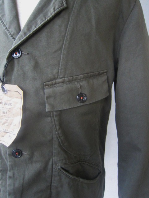 Kato BASIC ・・・ 春・初夏に◎ 立体裁断風・Pocket TAILRORED JACKET!★!_d0152280_20131799.jpg