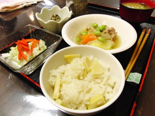 タケノコ・・・_e0222340_1844748.jpg