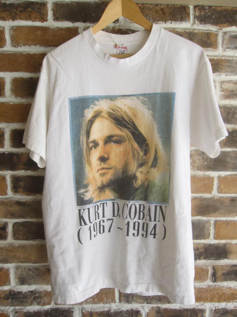 [W2C] FOG Kurt Cobain & Guns n Roses shirts? : r/FashionReps