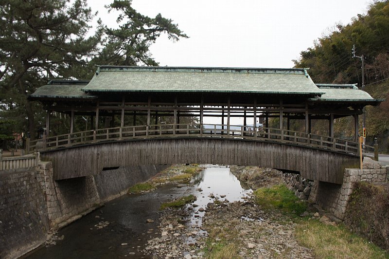 琴平の鞘橋 レトロな建物を訪ねて 琴平の鞘橋 レトロな建物を訪ねて