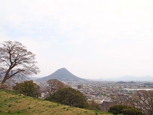 うどん県④ 『五色台&丸亀城』_a0224382_021579.jpg