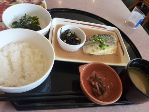 ガストでランチ_a0177314_22424956.jpg