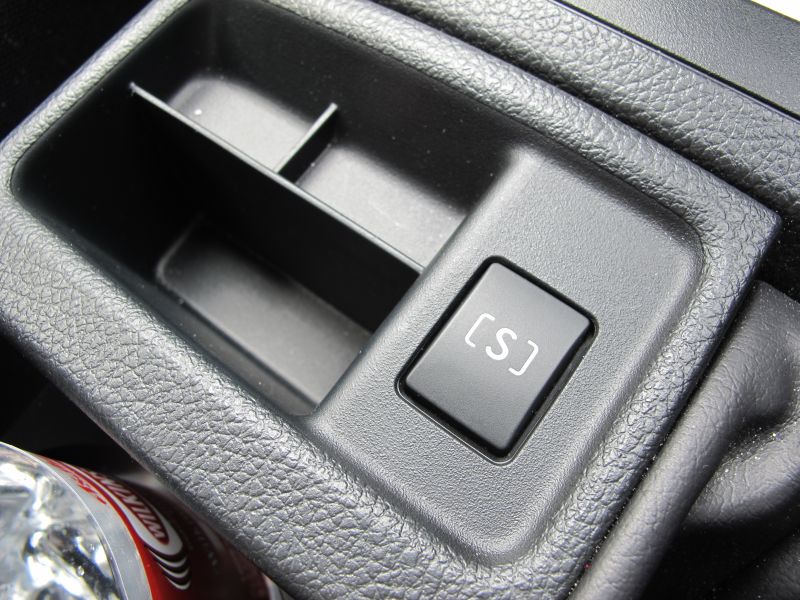 柔らかいスニーカーのようなトレッキングシューズ「SUBARU XV」(動画添付)_f0076731_22292140.jpg