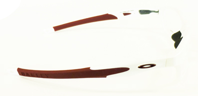 OAKLEY2013年春・スイッチロック搭載スポーツスペシフィックアイウェアニューカラー登場!_c0003493_10255177.jpg