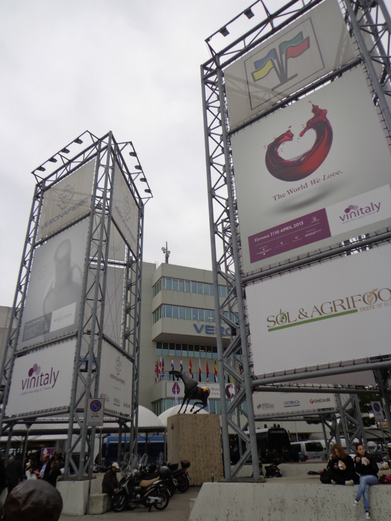 Vinitaly　ヴィーニタリー　2013　～前編～　_e0056094_15512288.jpg