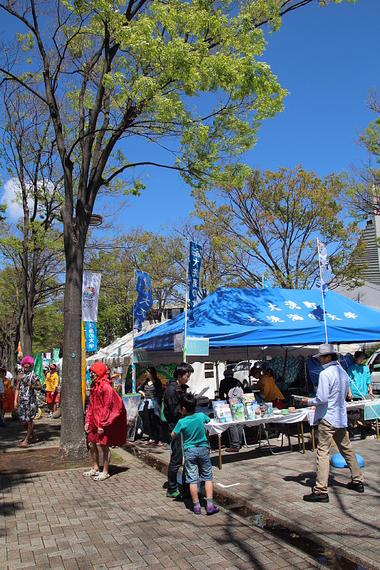 ◆OUTDOOR DAYまとめの前に・・海の町のトントゥ_b0008655_22421799.jpg