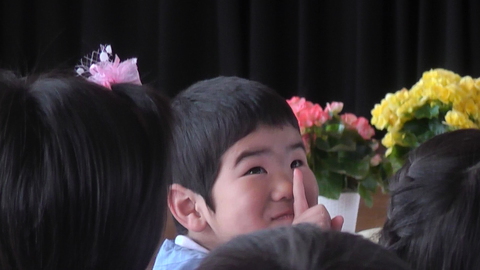 最後の、幼稚園送り出し_d0191262_14533530.jpg