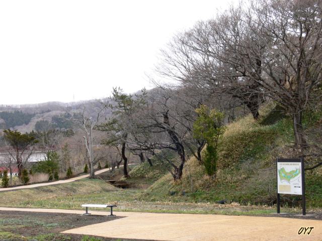  松前城身近に親散歩道“月琴堀_f0166871_148544.jpg