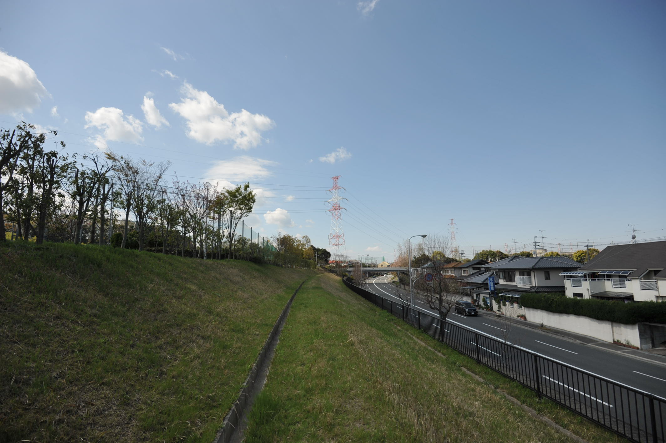 NIKON D700で DX12-24mmレンズを使ってみました_d0138130_1020141.jpg