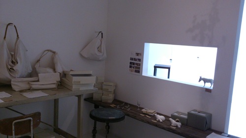 展示初日。。。_e0288544_140243.jpg