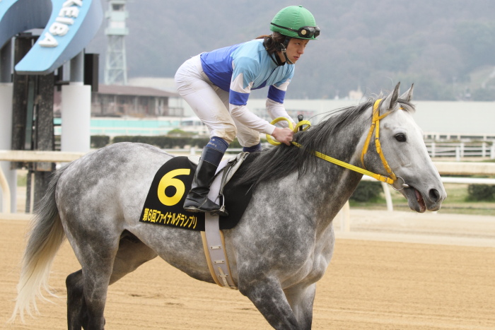 福山競馬 ラストレース その1_a0077663_1547249.jpg